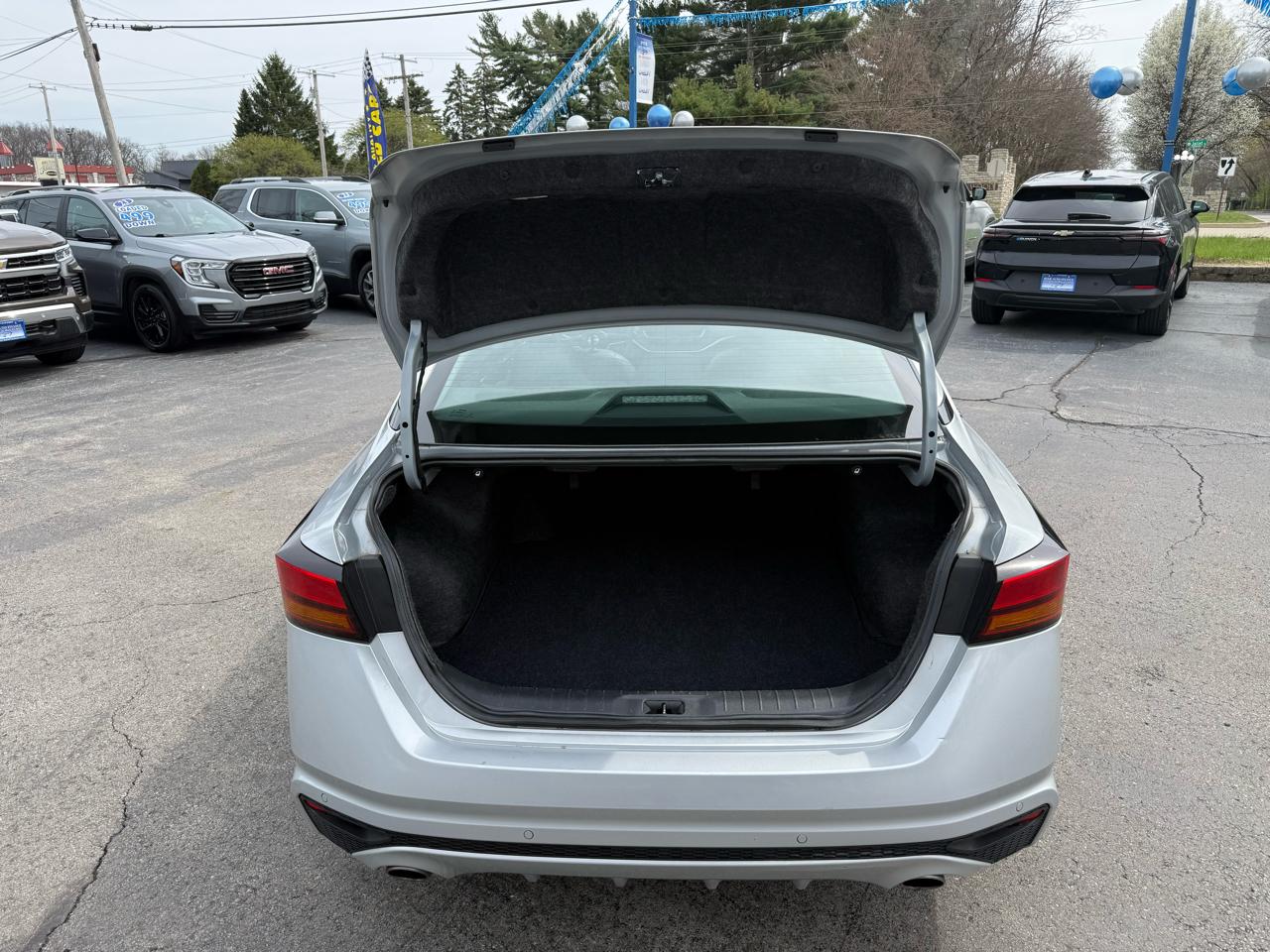 Nissan Altima 2.5 SL 2023