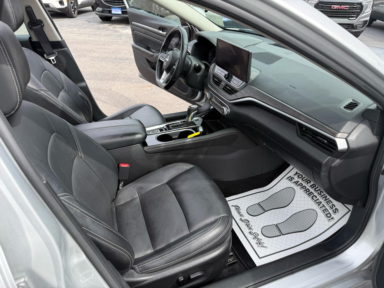 Nissan Altima 2.5 SL 2023