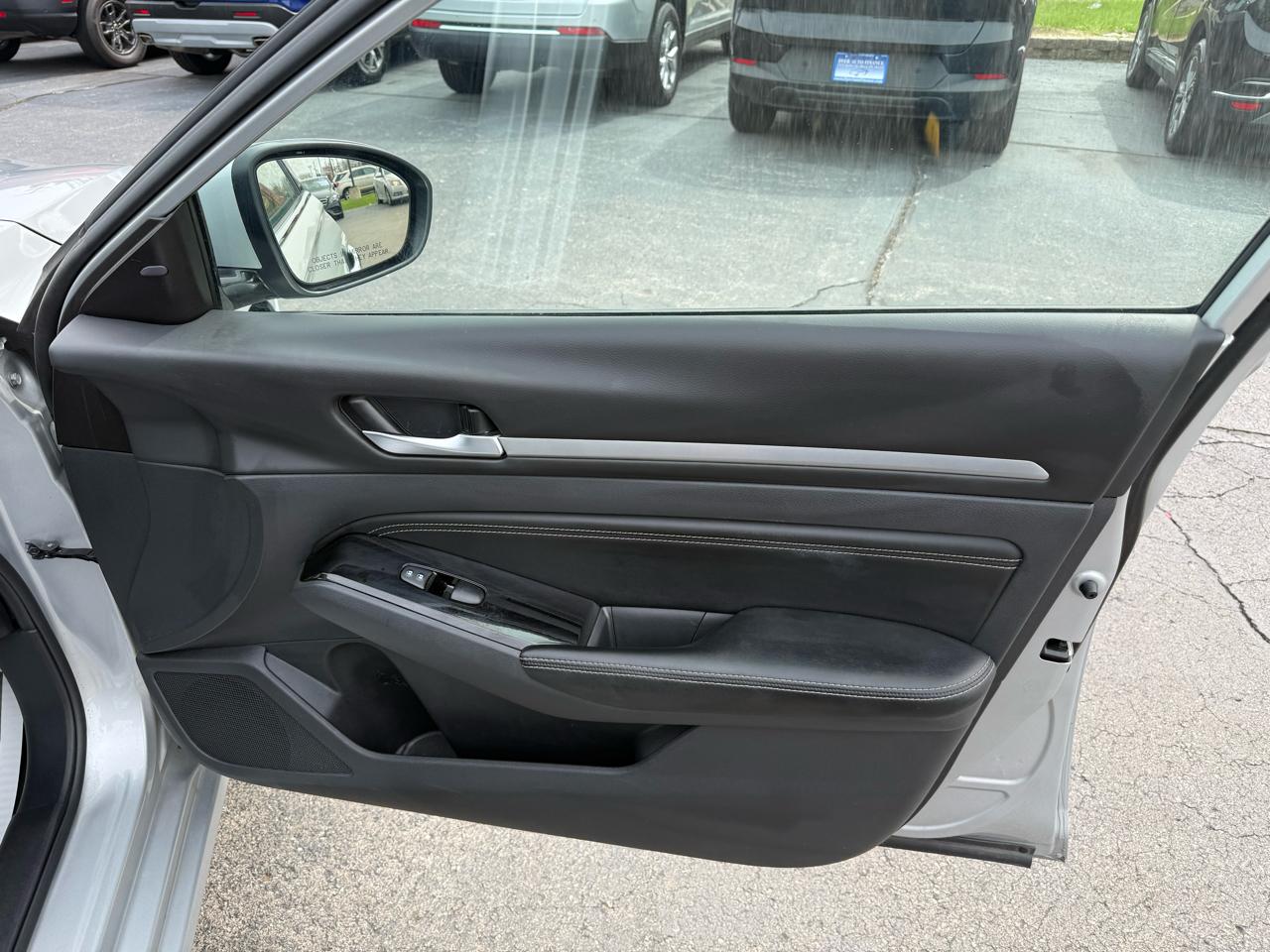 Nissan Altima 2.5 SL 2023