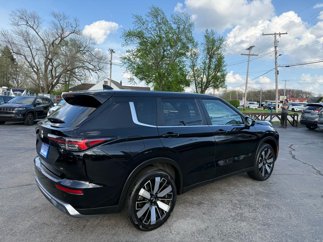 Mitsubishi Outlander SE 2WD 2025