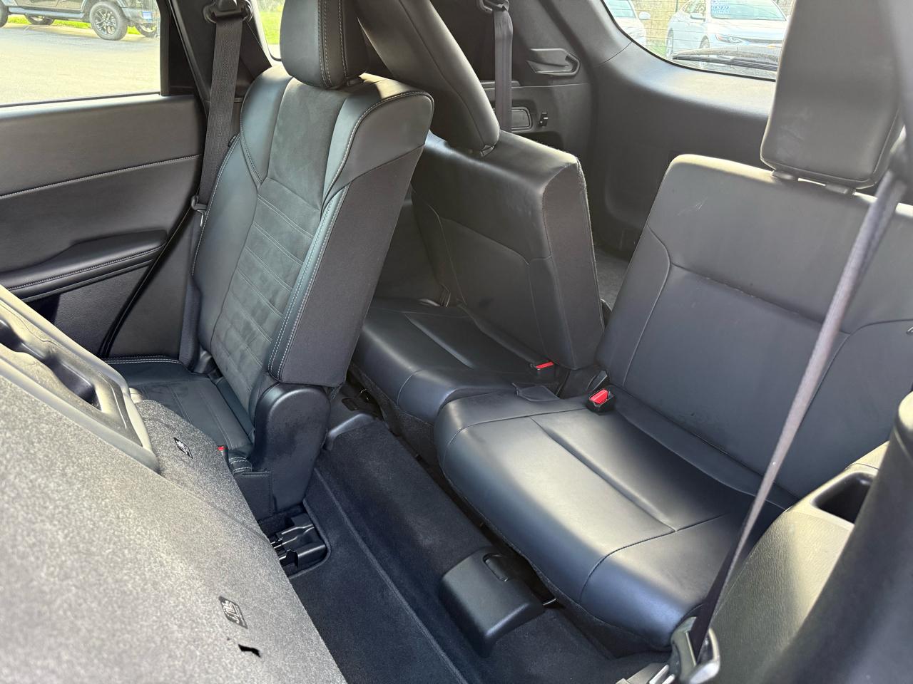 Mitsubishi Outlander SE 2WD 2025