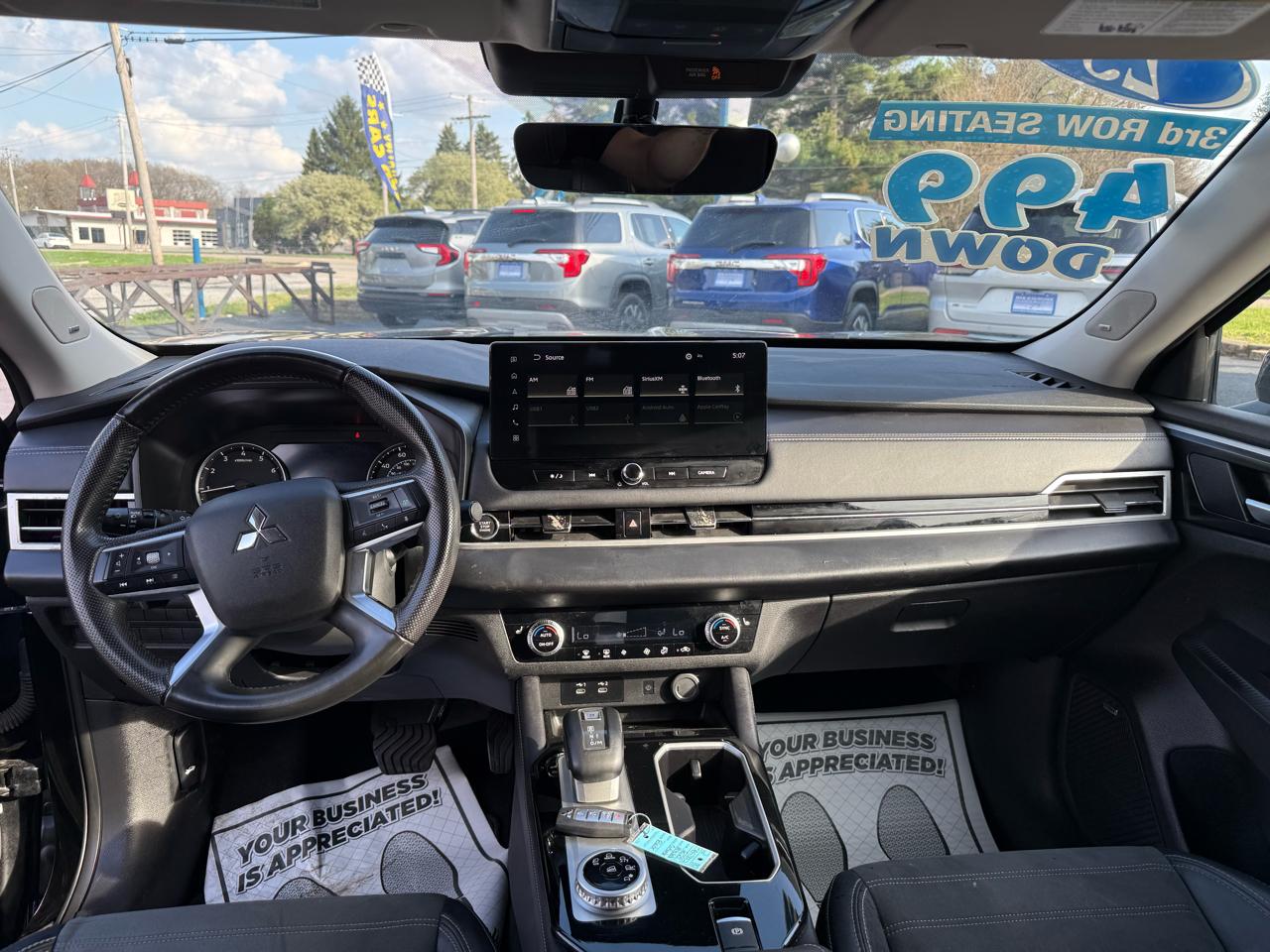 Mitsubishi Outlander SE 2WD 2025