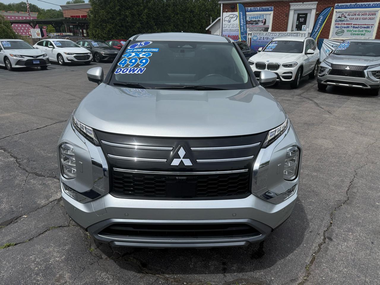 Mitsubishi Outlander SE 4WD 2025