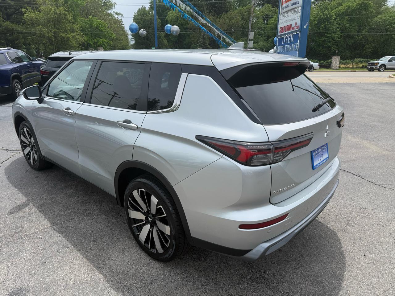 Mitsubishi Outlander SE 4WD 2025