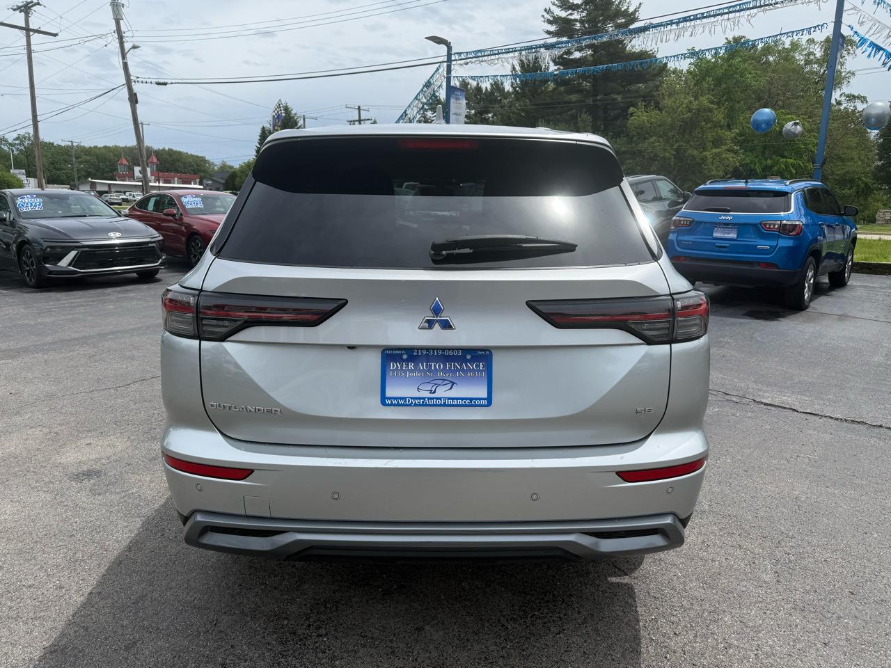 Mitsubishi Outlander SE 4WD 2025