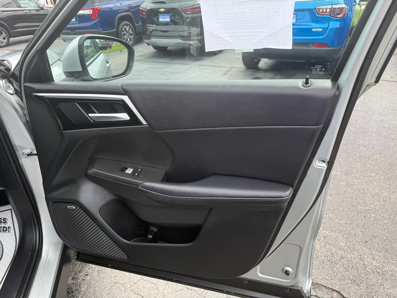 Mitsubishi Outlander SE 4WD 2025