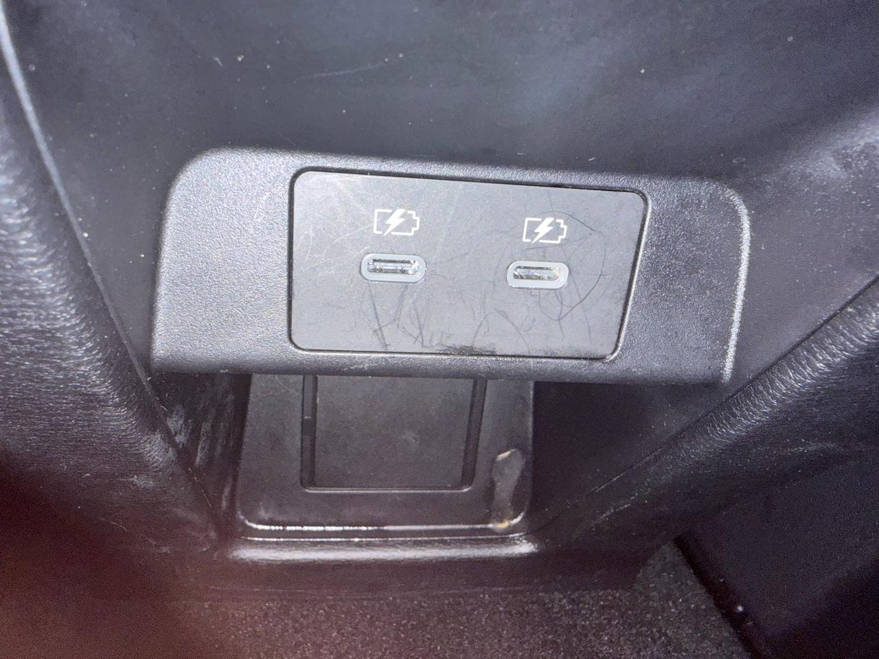 Mitsubishi Outlander SE 4WD 2025