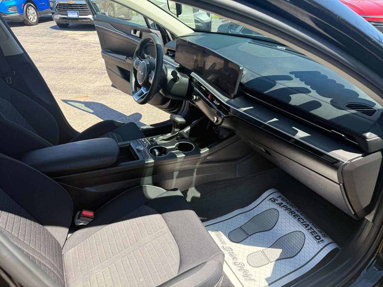 Kia K5 LXS 2026