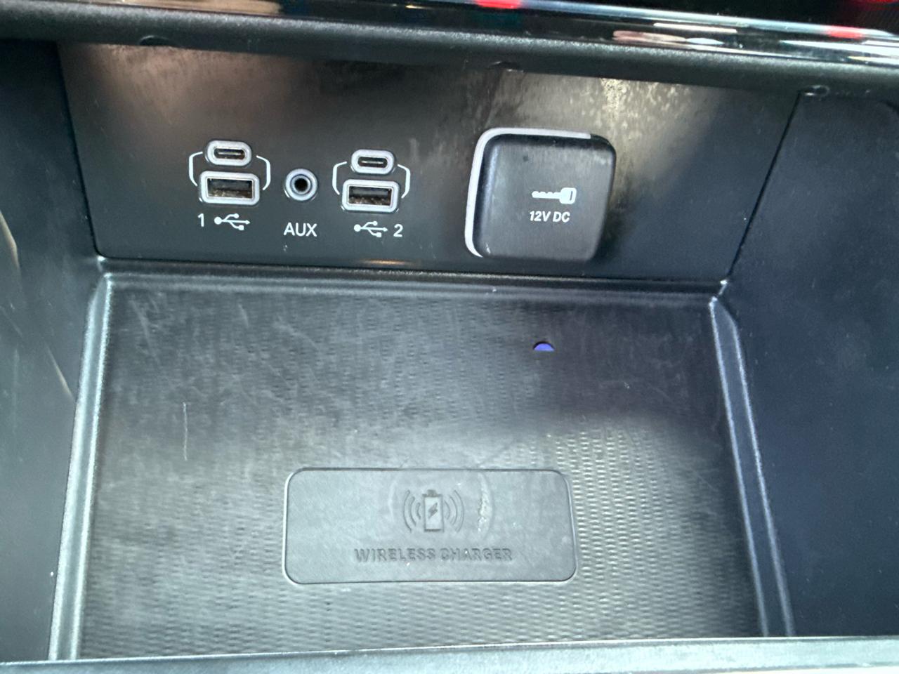 Jeep Grand Cherokee Laredo 4WD 2024