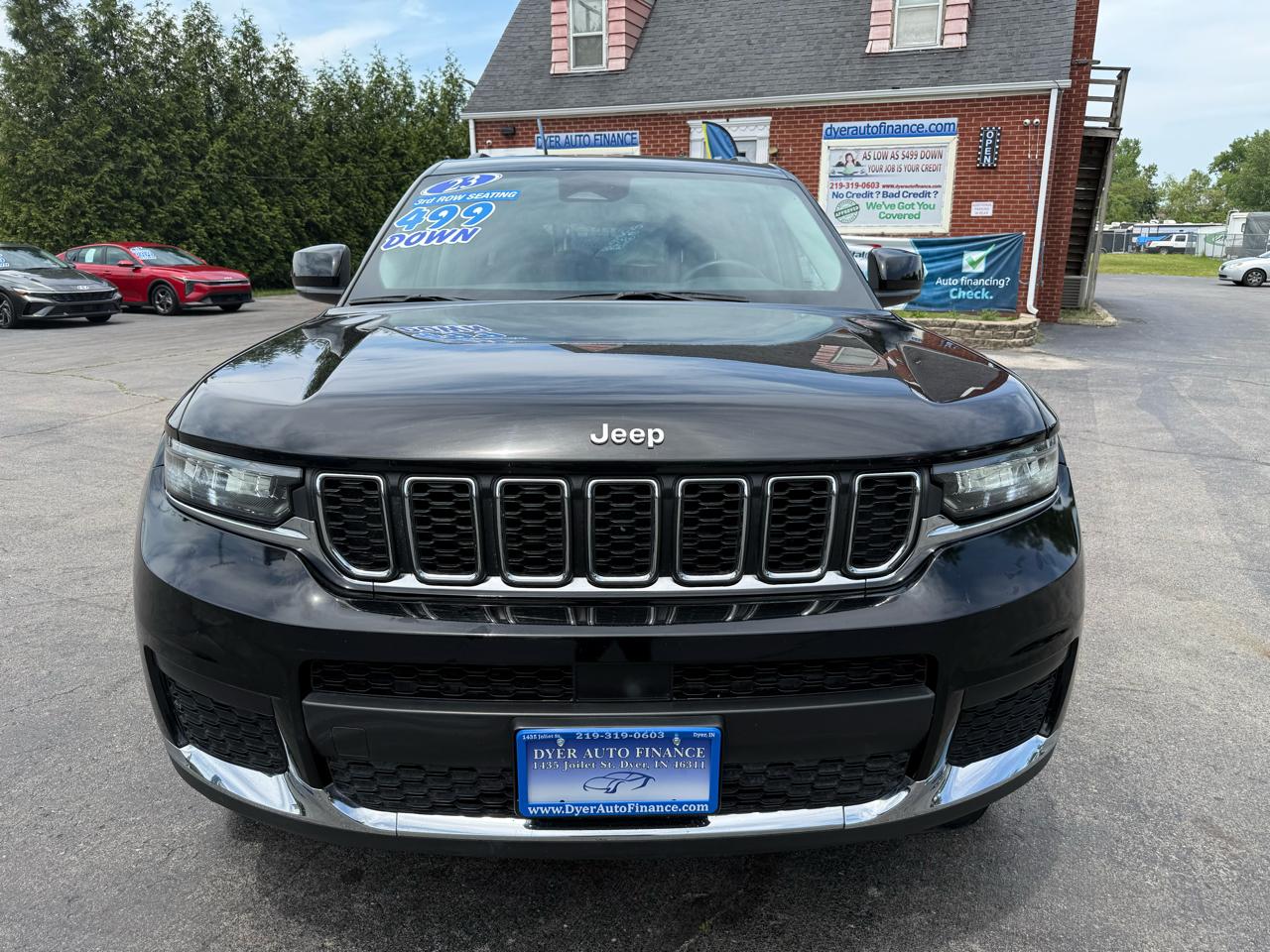 Jeep Grand Cherokee L Laredo 4WD 2023