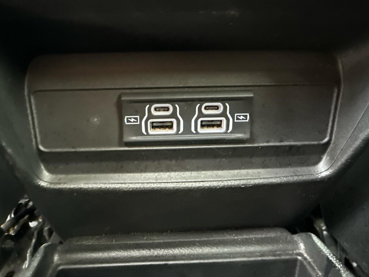 Jeep Grand Cherokee L Laredo 4WD 2023