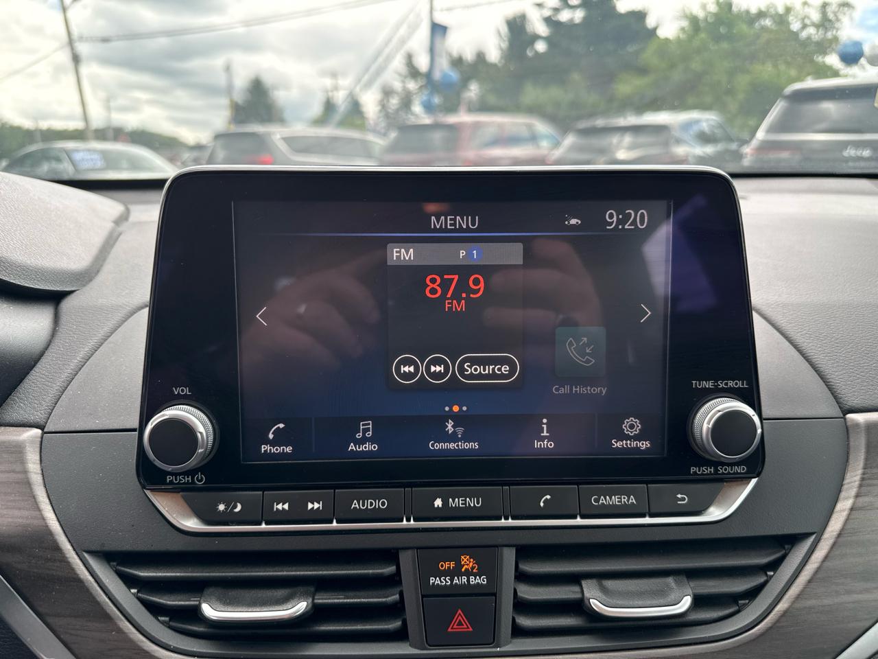 2025 Nissan Altima SV - Photo 20