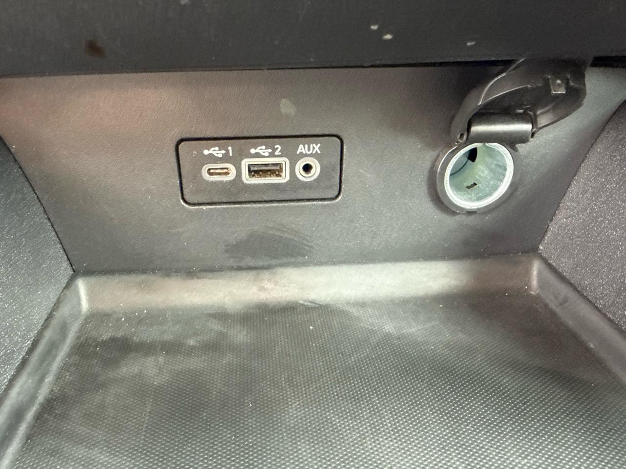 2025 Nissan Altima SV - Photo 23