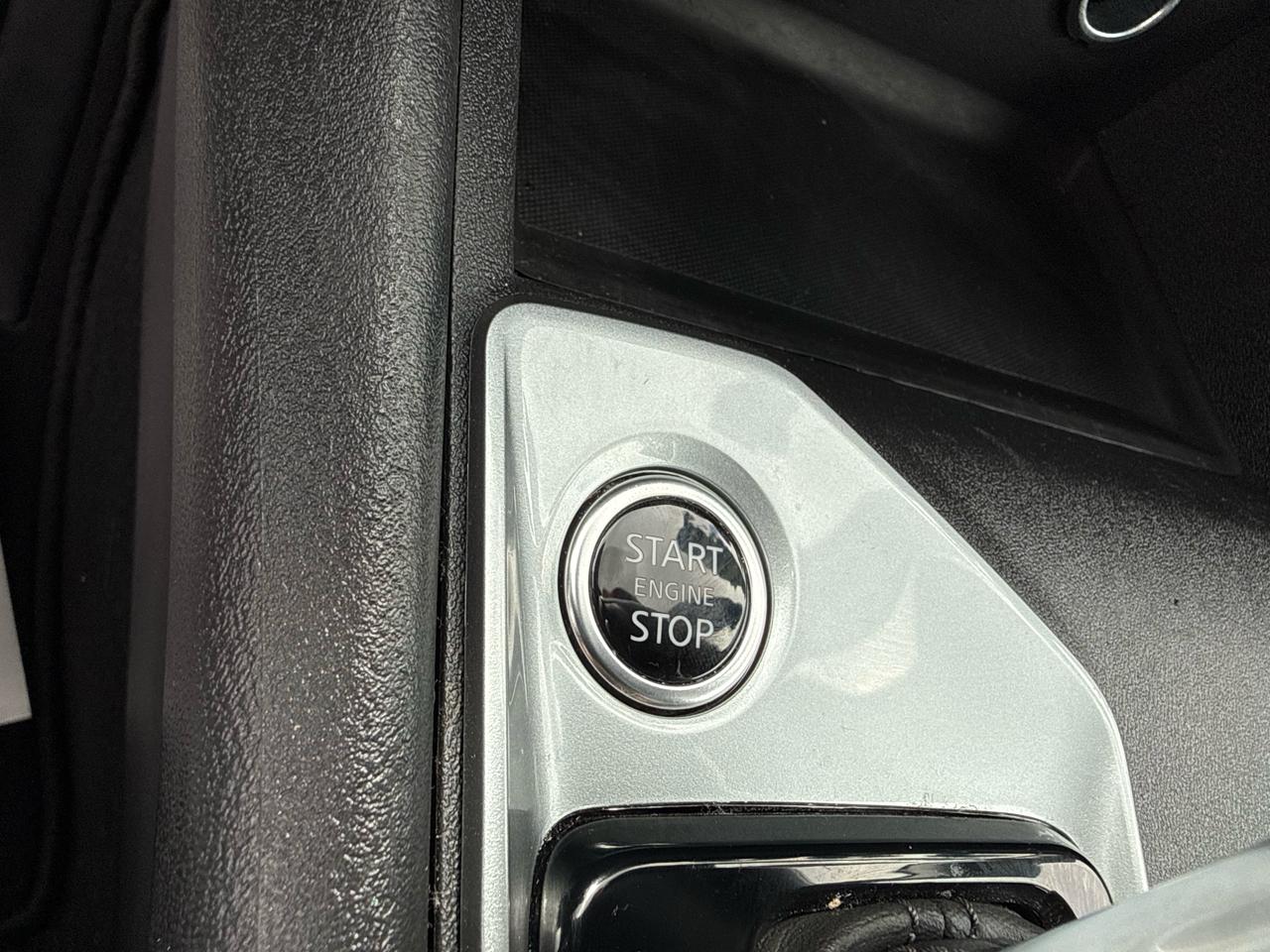 2025 Nissan Altima SV - Photo 24