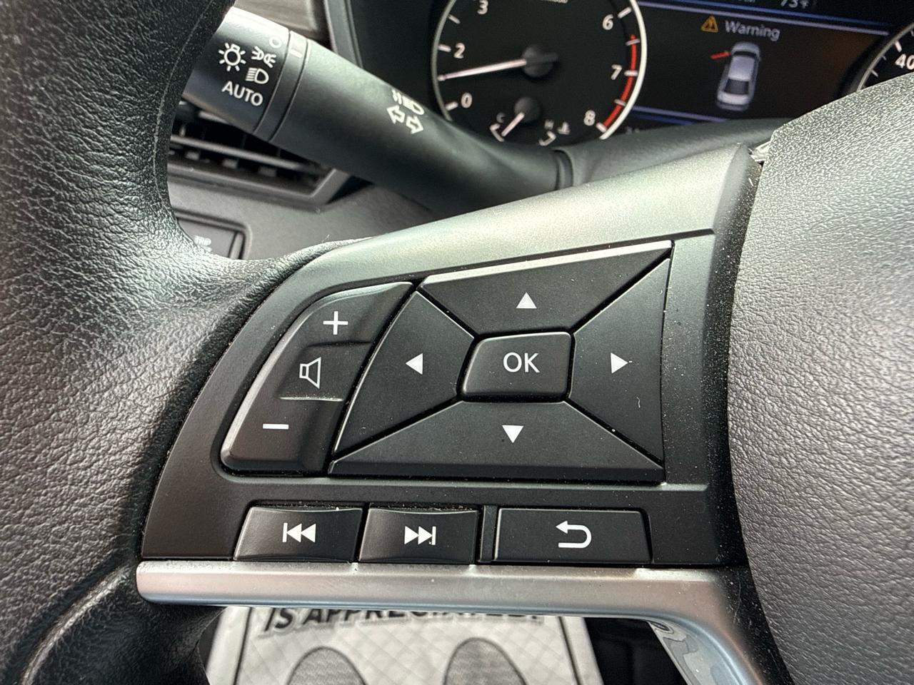 2025 Nissan Altima SV - Photo 28