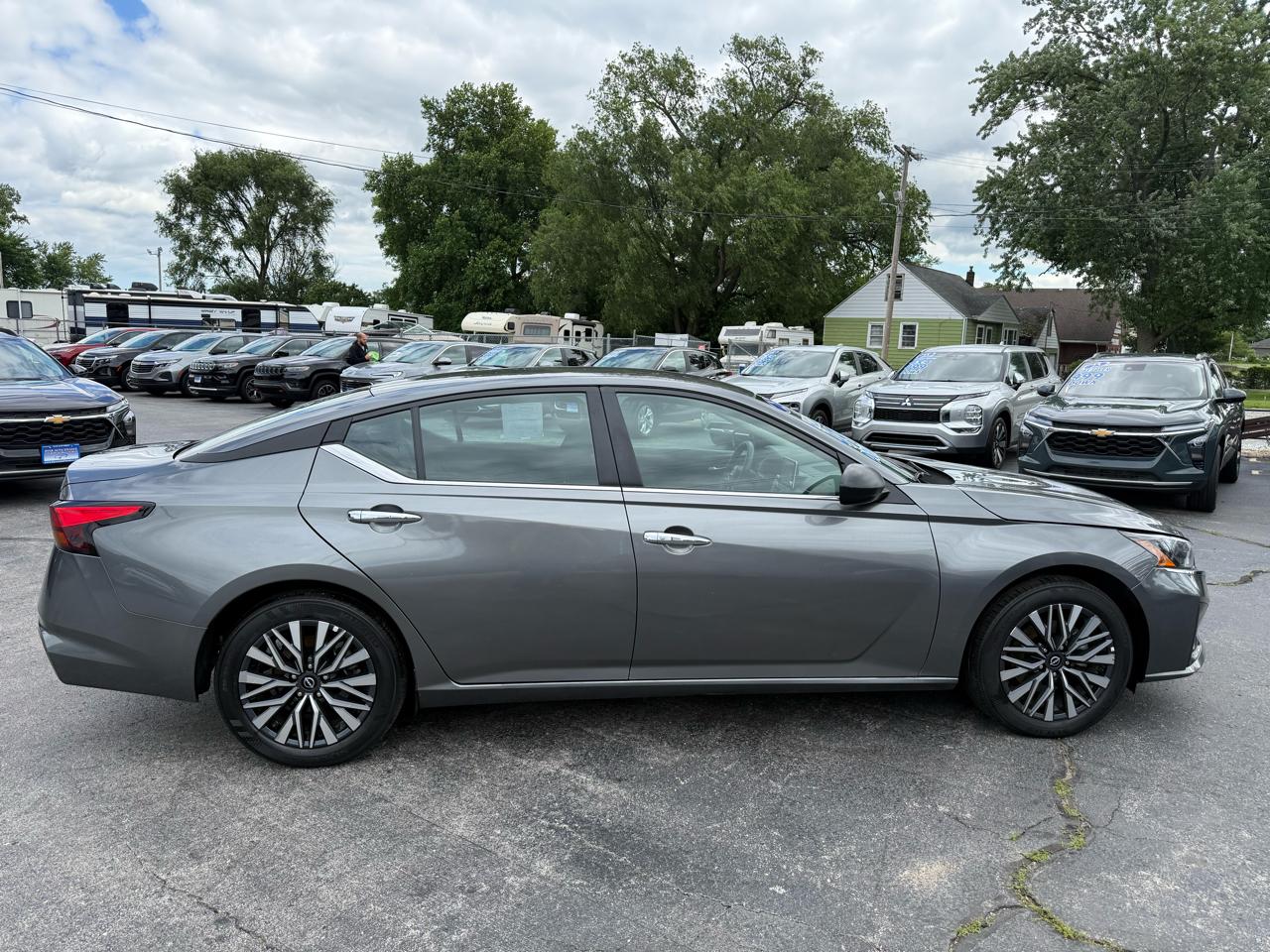 Nissan Altima 2.5 SV 2025