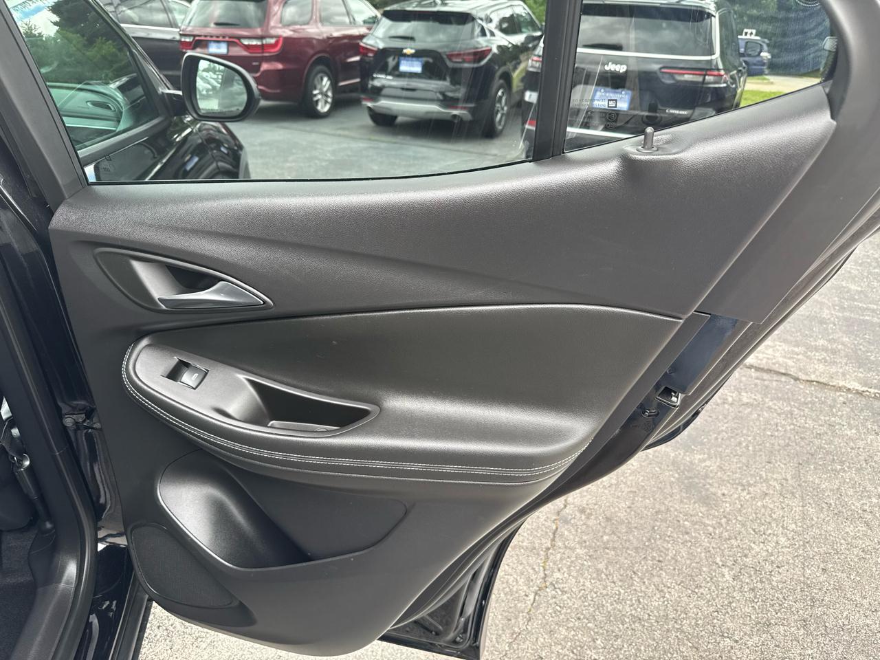2025 Buick Encore GX Preferred - Photo 22