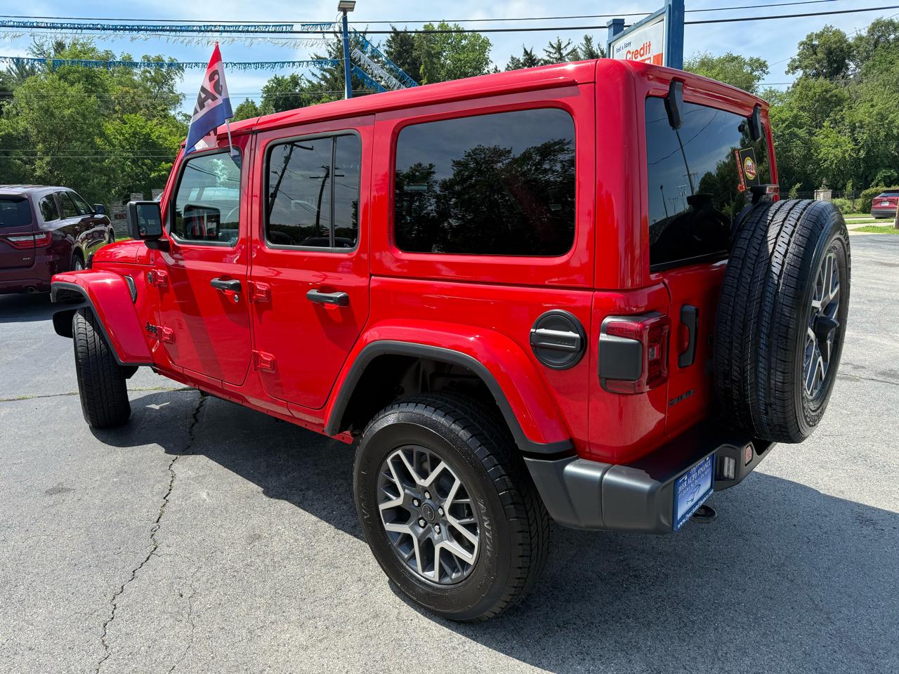 Jeep Wrangler Sahara 2025