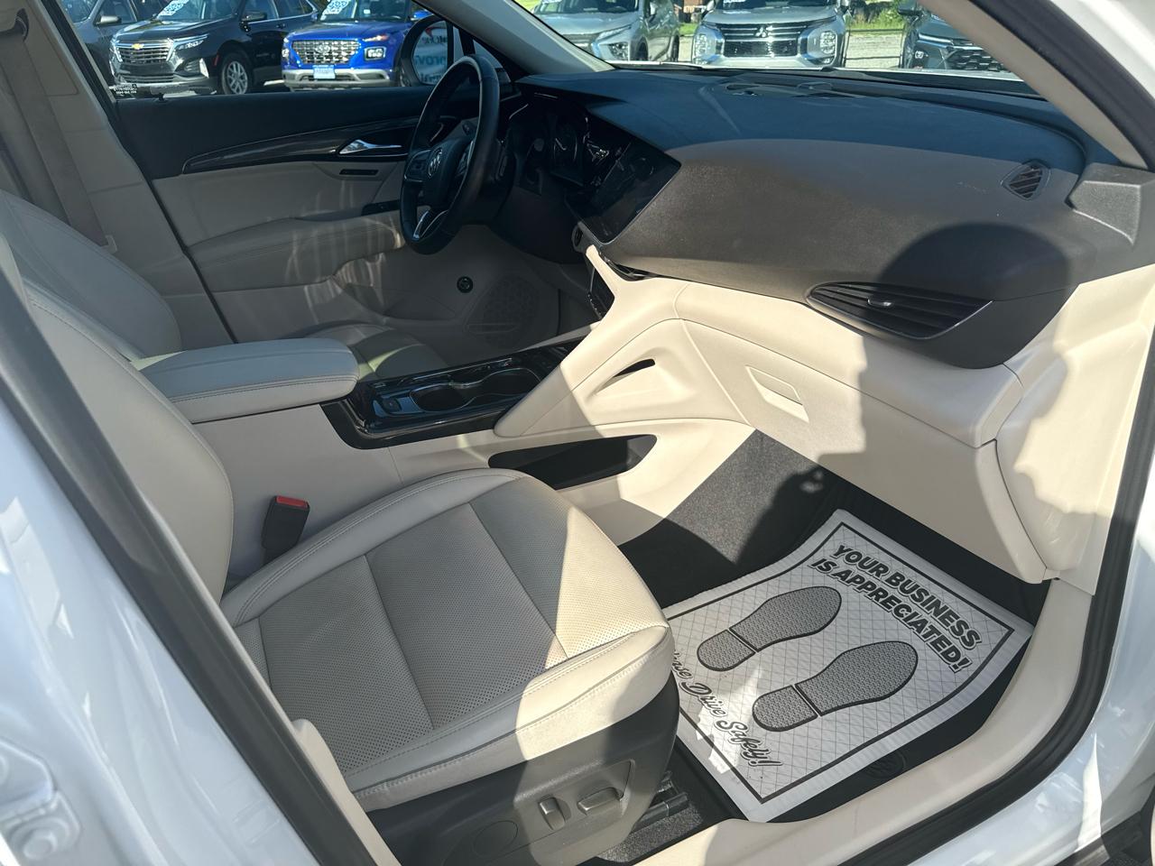Buick Envision Essense 2023
