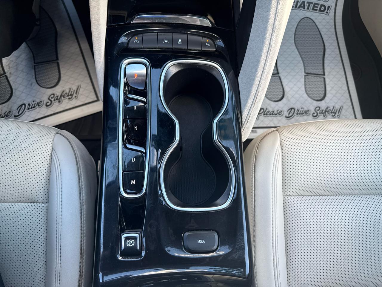 Buick Envision Essense 2023