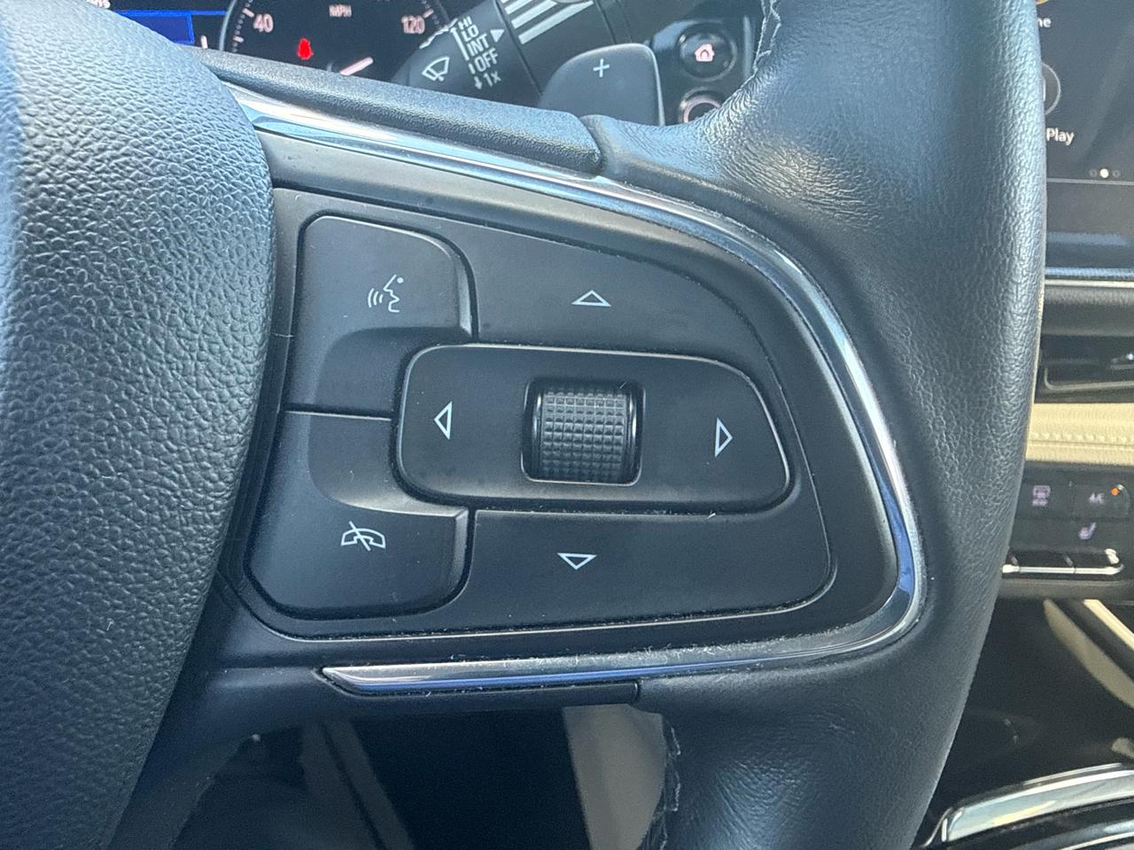 Buick Envision Essense 2023