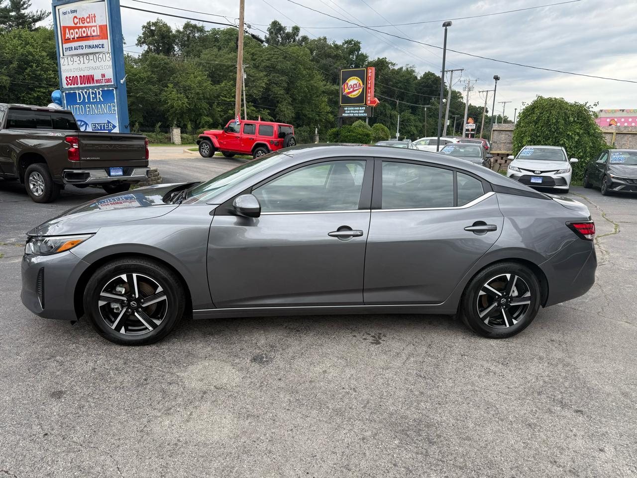 Nissan Sentra SV 2025