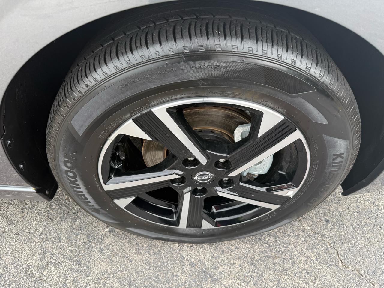 Nissan Sentra SV 2025