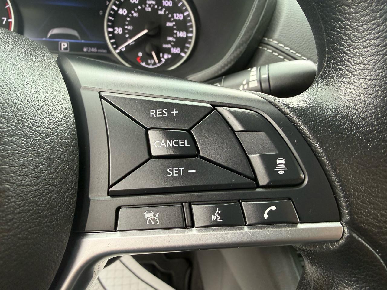 Nissan Sentra SV 2025