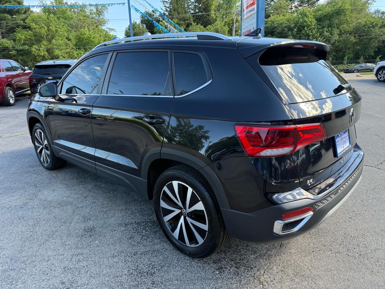 Volkswagen Taos SE 2022