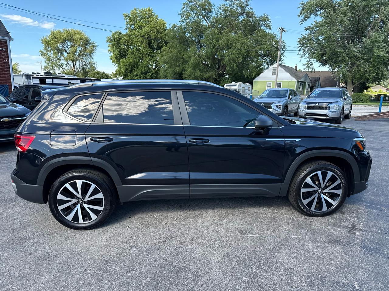 Volkswagen Taos SE 2022