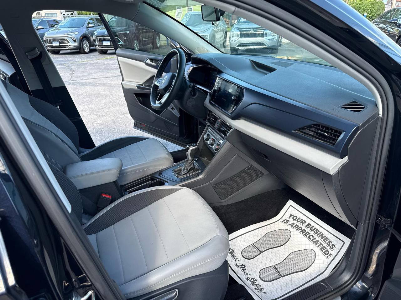 Volkswagen Taos SE 2022