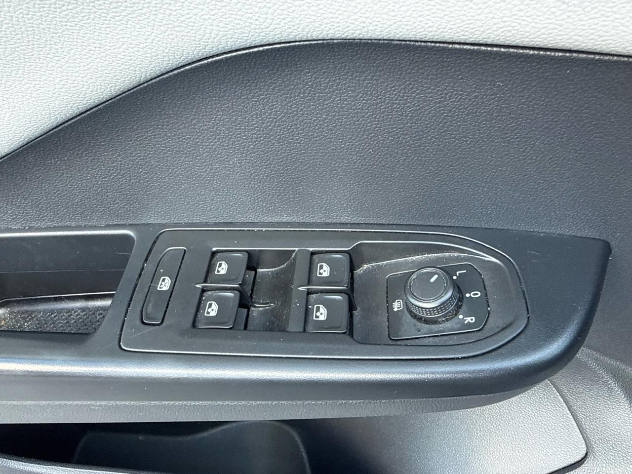 Volkswagen Taos SE 2022