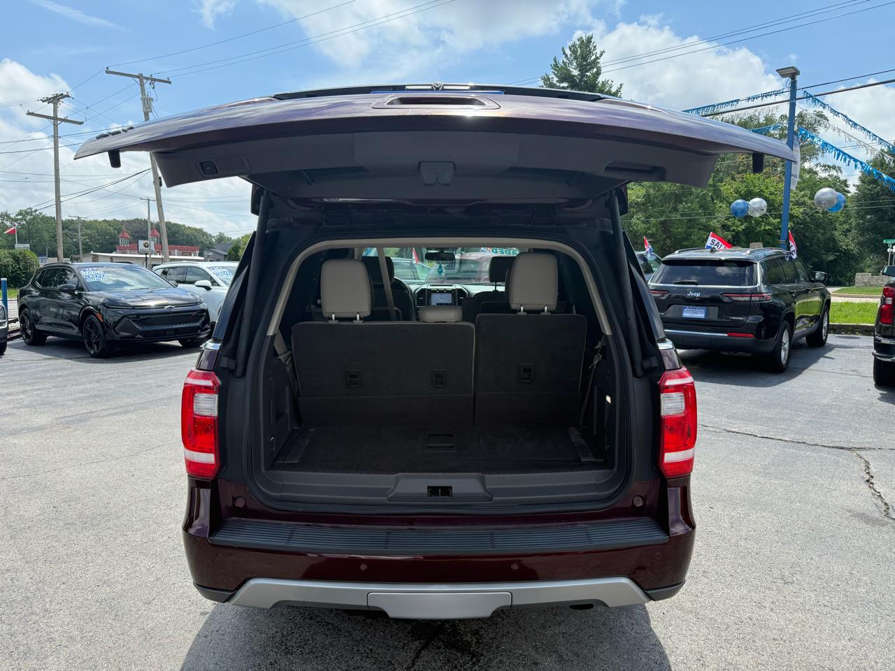 Ford Expedition XLT 4WD 2020
