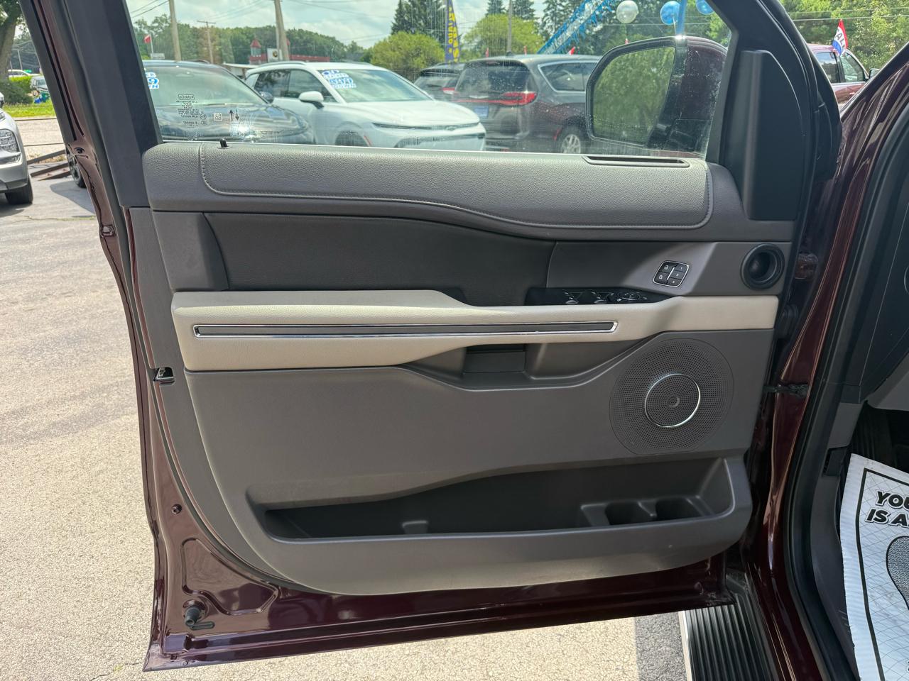 Ford Expedition XLT 4WD 2020