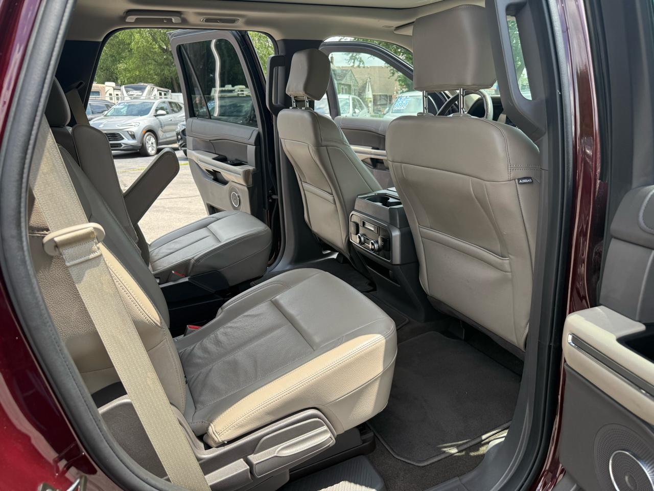 Ford Expedition XLT 4WD 2020