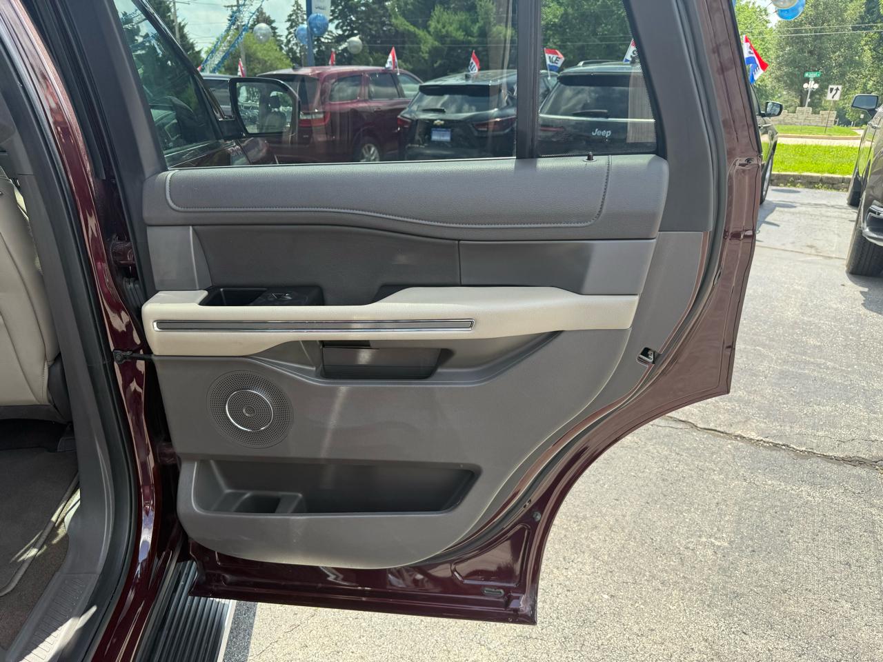 Ford Expedition XLT 4WD 2020
