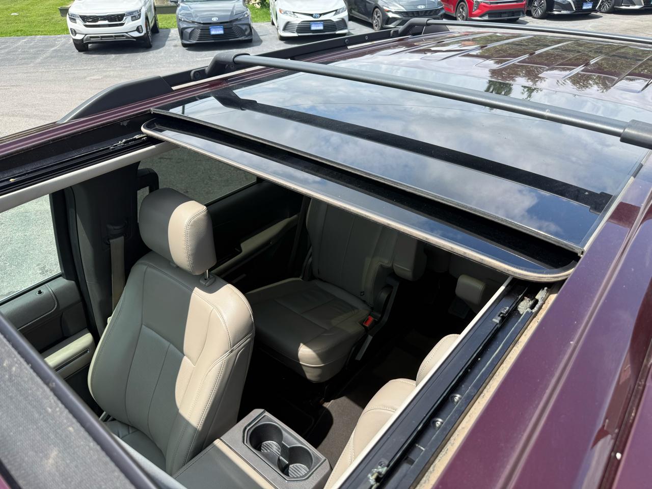 Ford Expedition XLT 4WD 2020