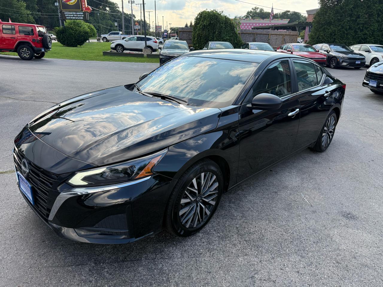 Nissan Altima 2.5 SV 2025