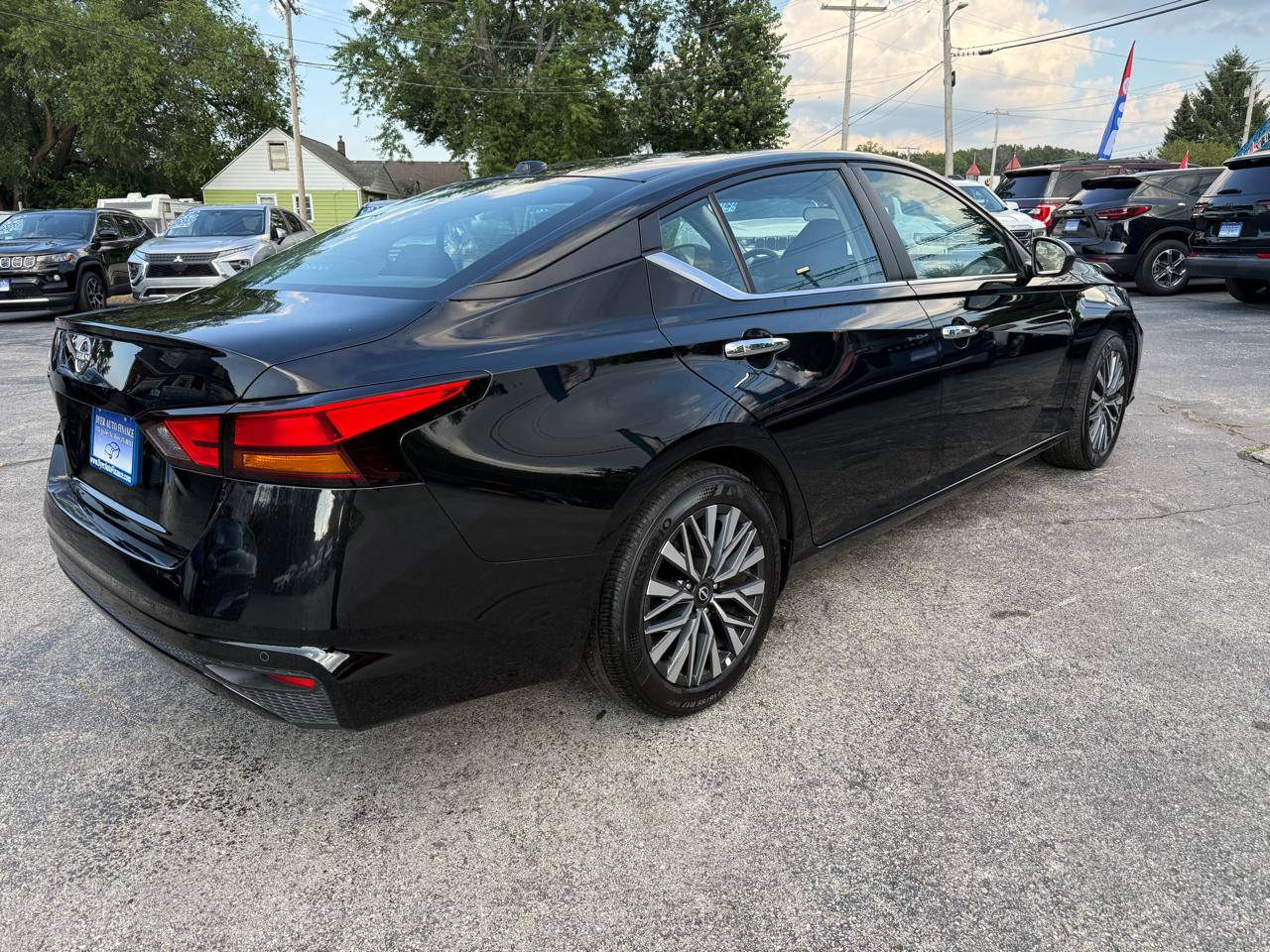 Nissan Altima 2.5 SV 2025