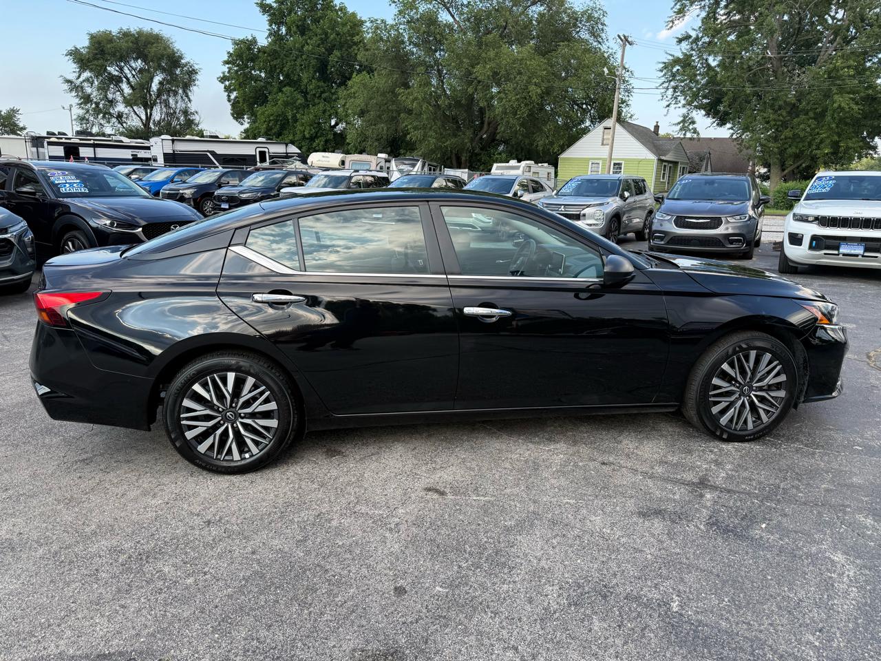 Nissan Altima 2.5 SV 2025