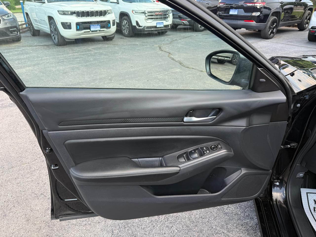 Nissan Altima 2.5 SV 2025