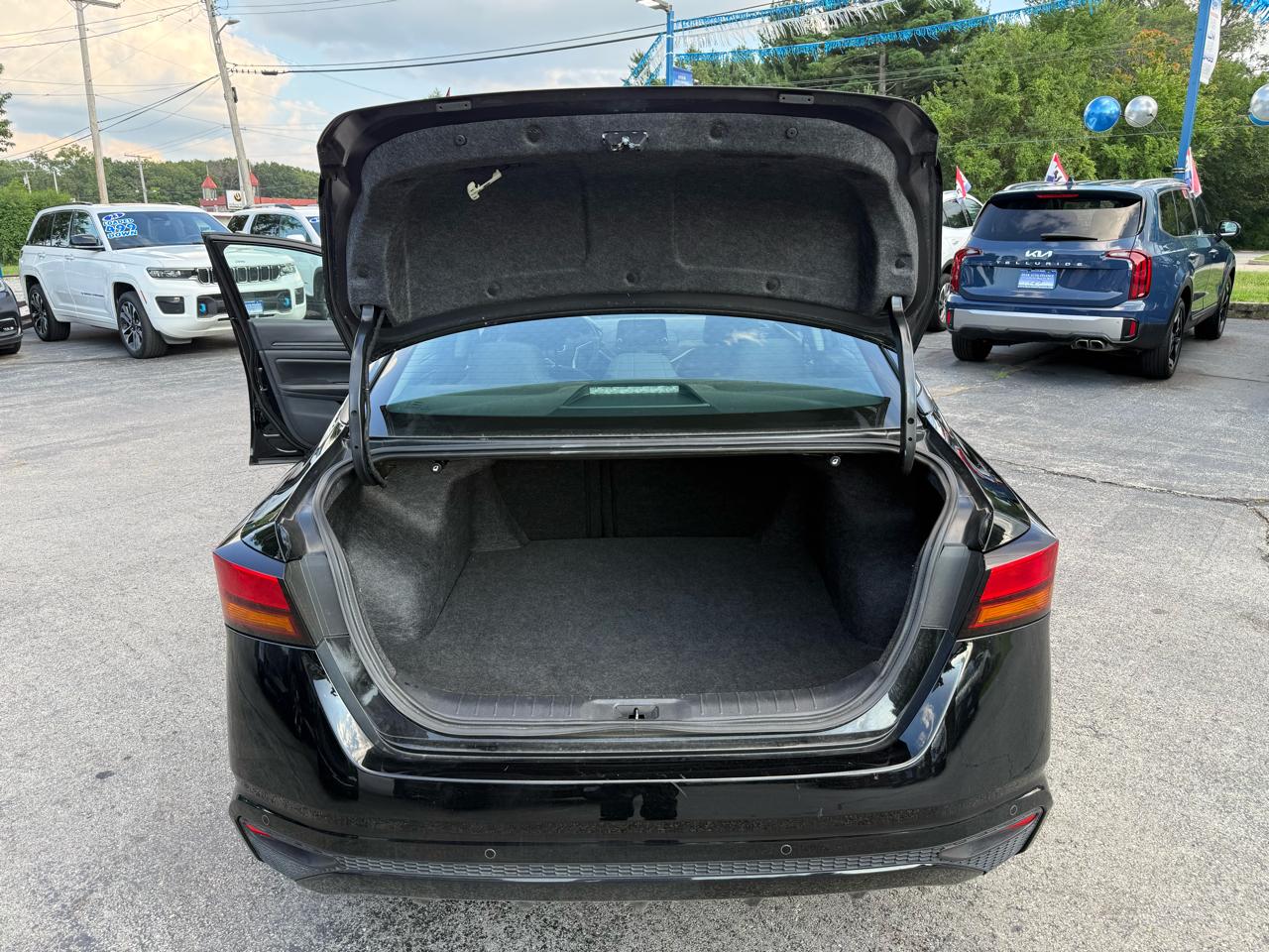 Nissan Altima 2.5 SV 2025