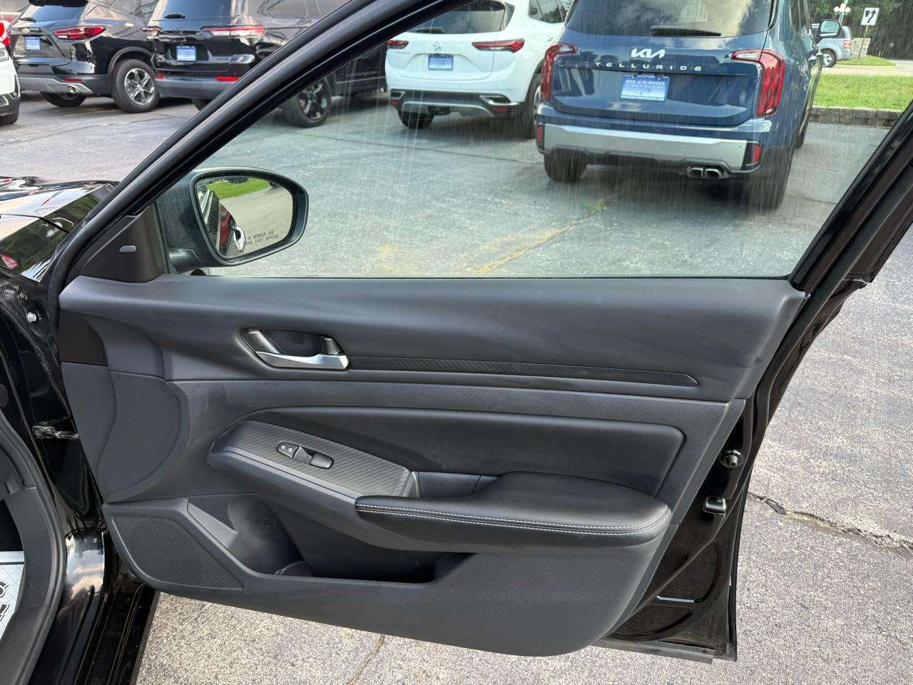 Nissan Altima 2.5 SV 2025