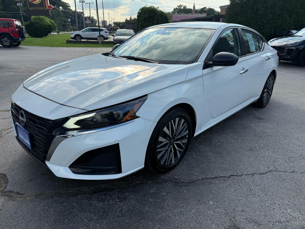 Nissan Altima 2.5 SV 2025