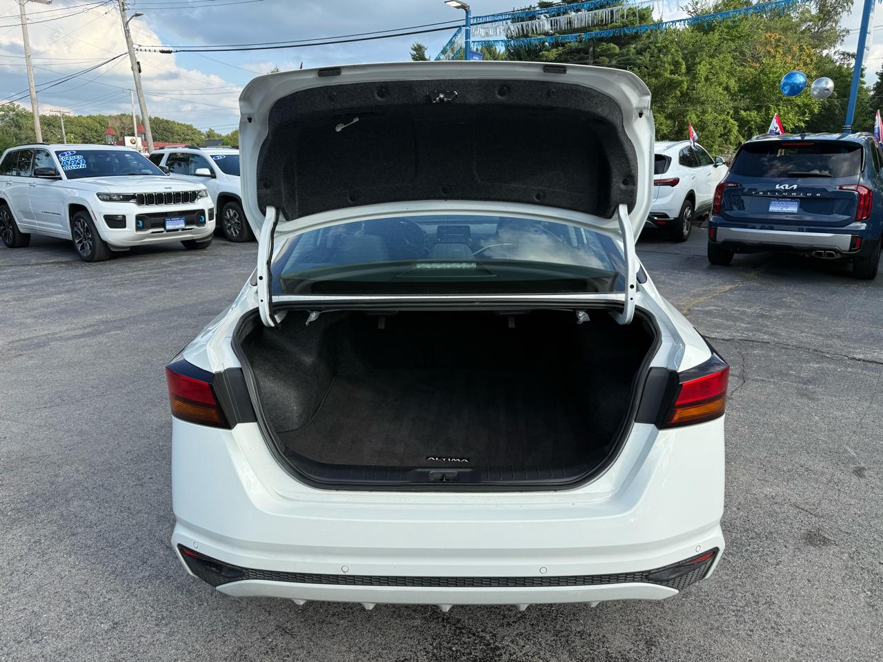 Nissan Altima 2.5 SV 2025