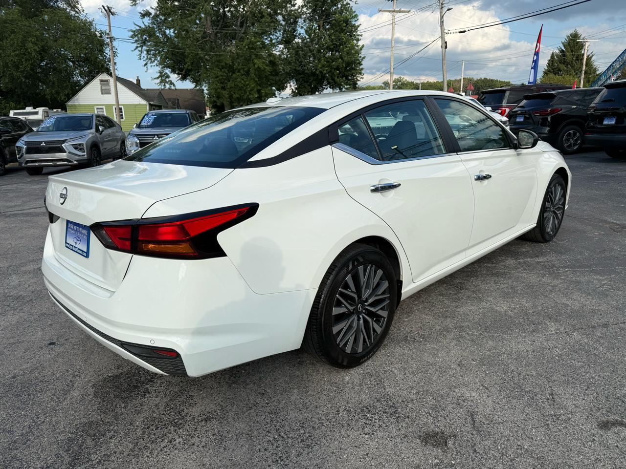 Nissan Altima 2.5 SV 2025