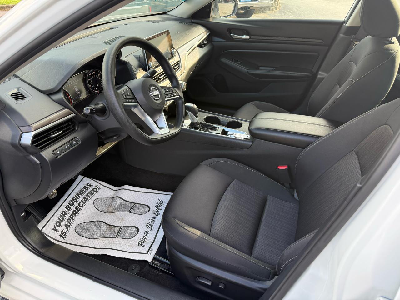Nissan Altima 2.5 SV 2025