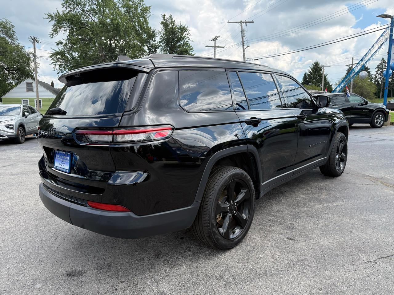 Jeep Grand Cherokee L Limited 4WD 2023