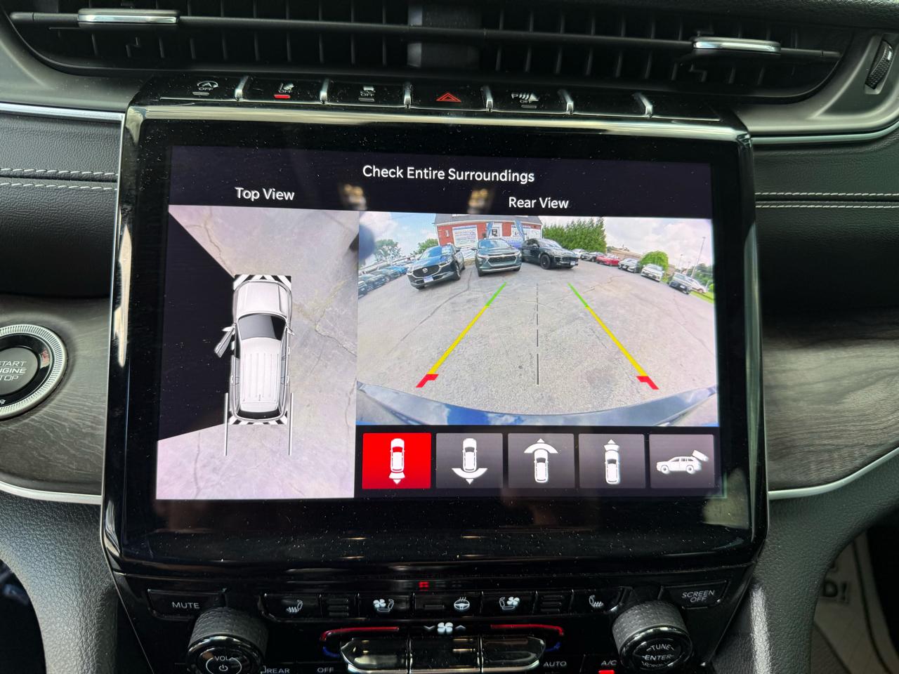 Jeep Grand Cherokee L Limited 4WD 2023