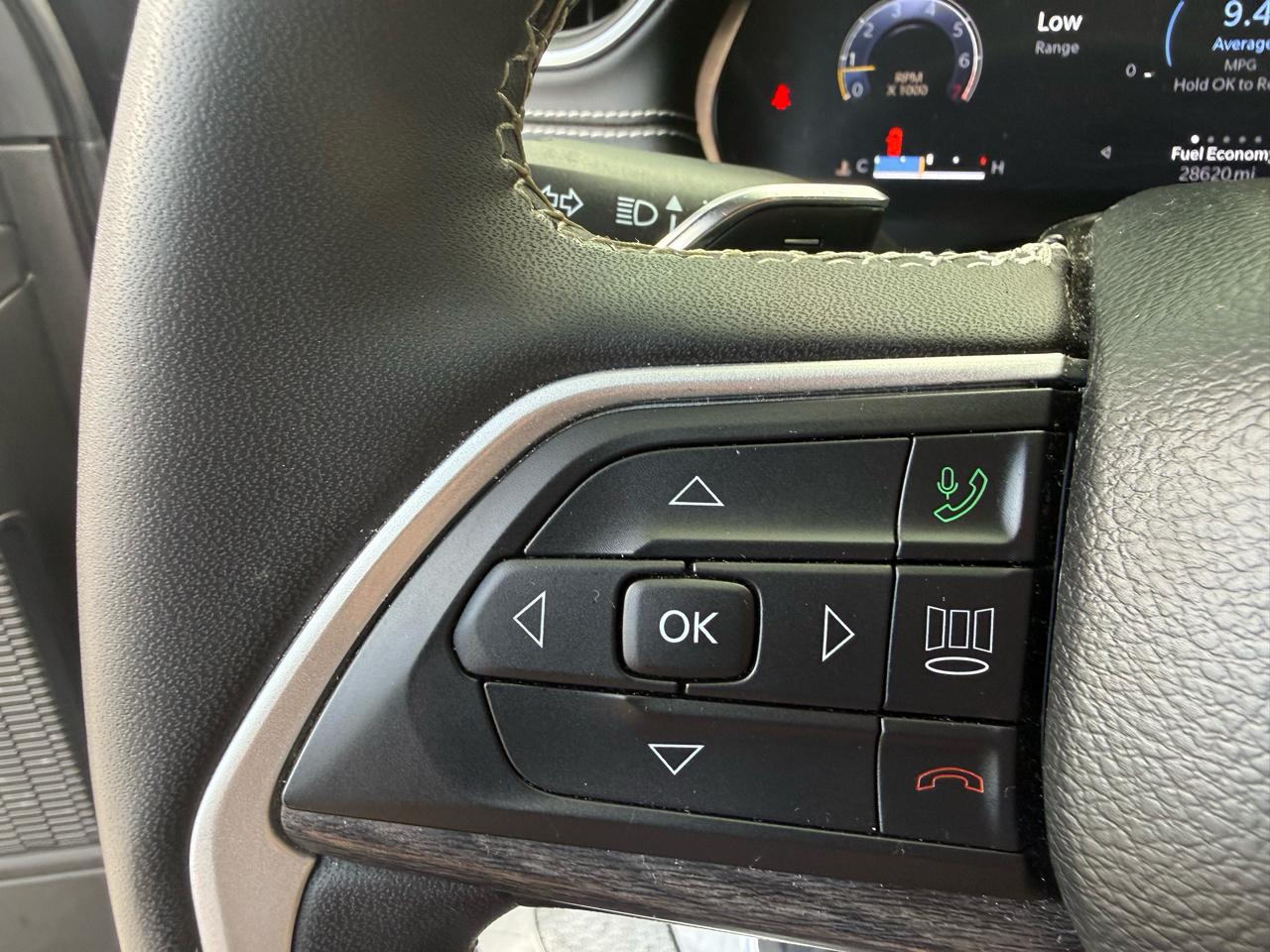 Jeep Grand Cherokee L Limited 4WD 2023